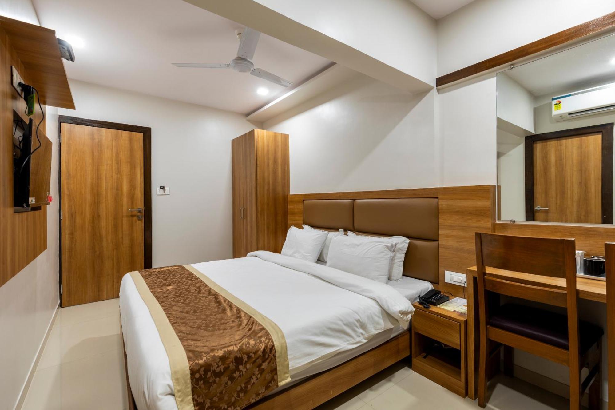 Hotel Embassy Park - Bkc مومباي المظهر الخارجي الصورة